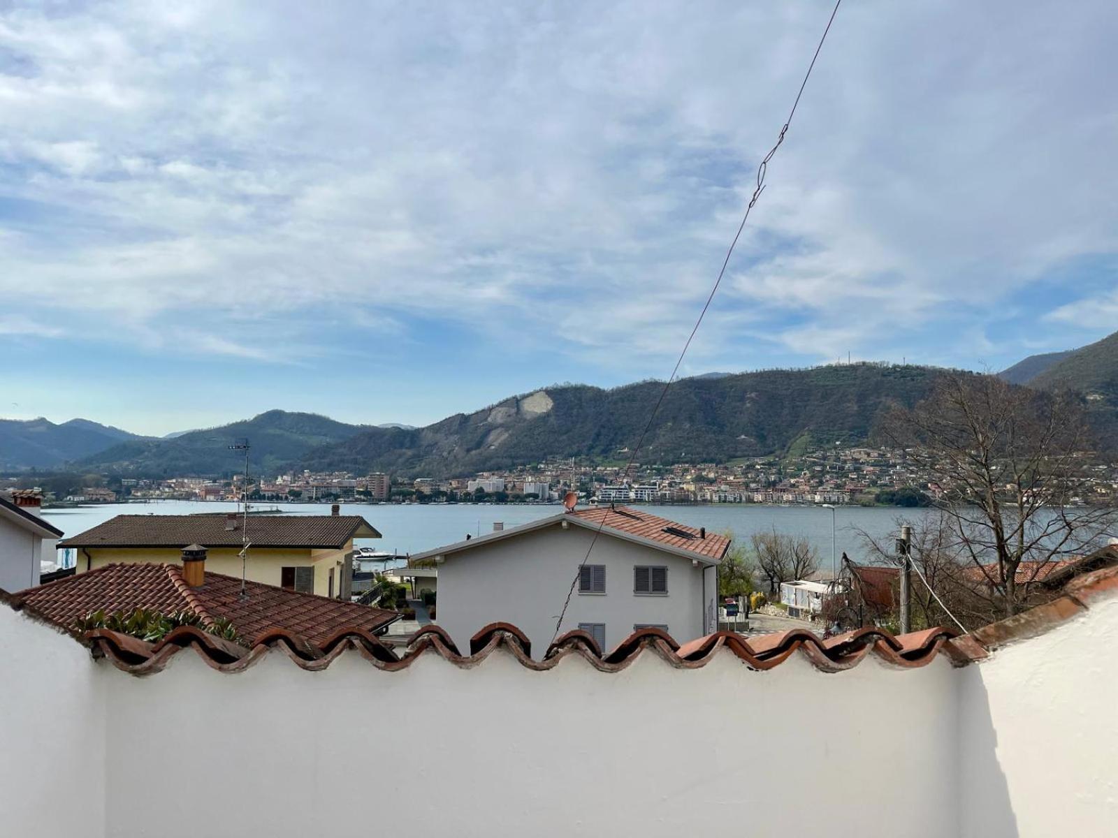 B&B Aria Di Lago Paratico Εξωτερικό φωτογραφία