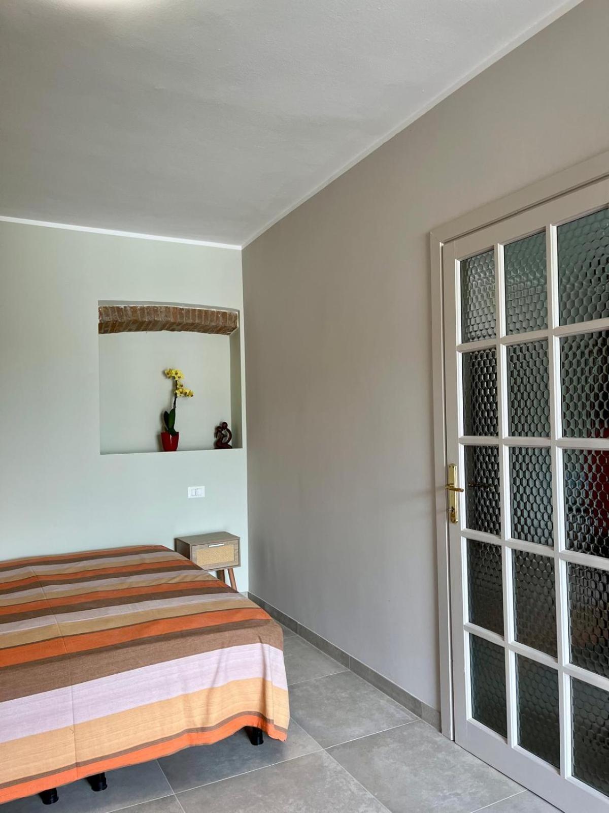 B&B Aria Di Lago Paratico Δωμάτιο φωτογραφία
