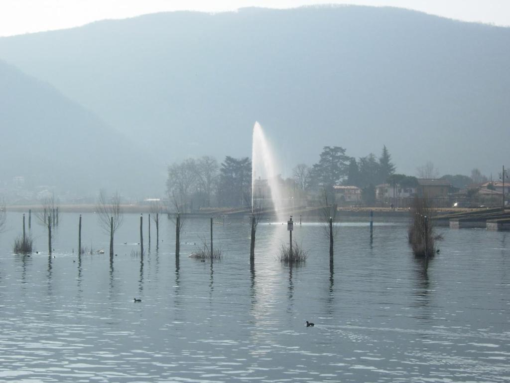 B&B Aria Di Lago Paratico Εξωτερικό φωτογραφία